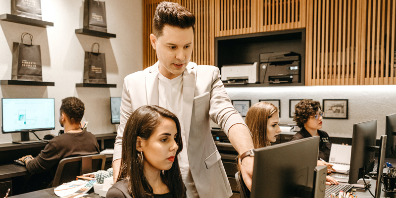 Learn from leaders of the industry